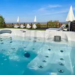 Love&dream élményvilla Apartmanhotel 4*