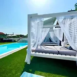 Love&dream élményvilla