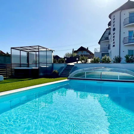 Love&dream élményvilla 4*