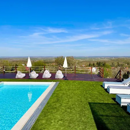 Apartmanhotel Love&dream élményvilla