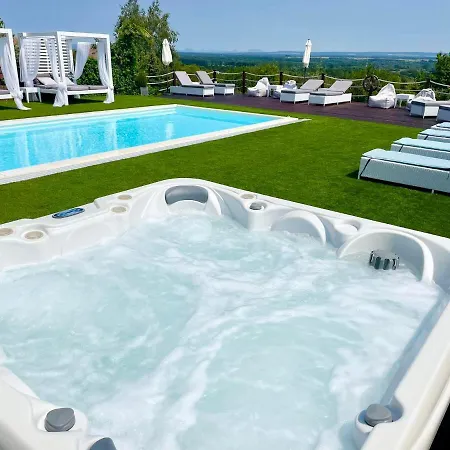 Love&dream élményvilla Apartmanhotel 4*