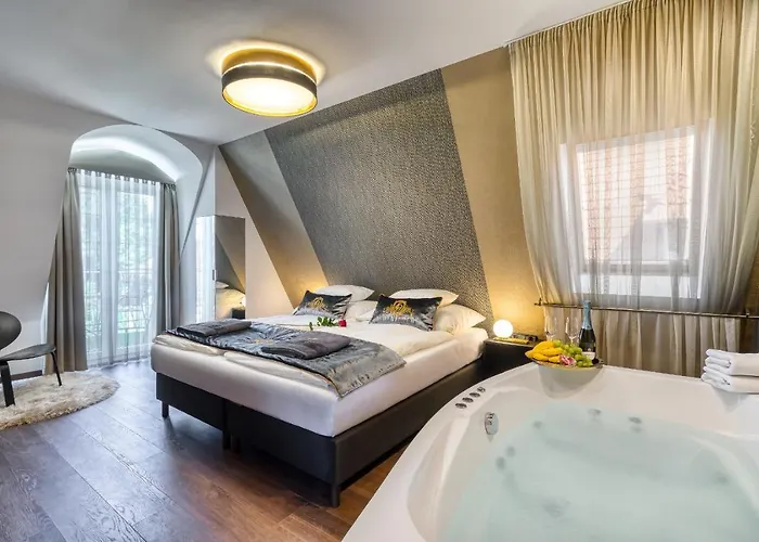 מלון דירות And Dream Elmenyvilla