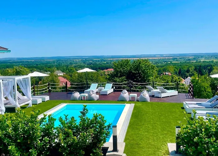 And Dream Elmenyvilla 4*