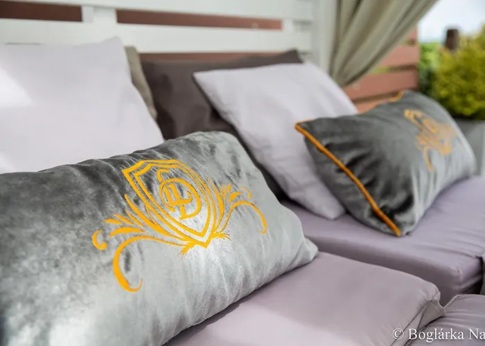 And Dream Elmenyvilla Apart Otel 4*